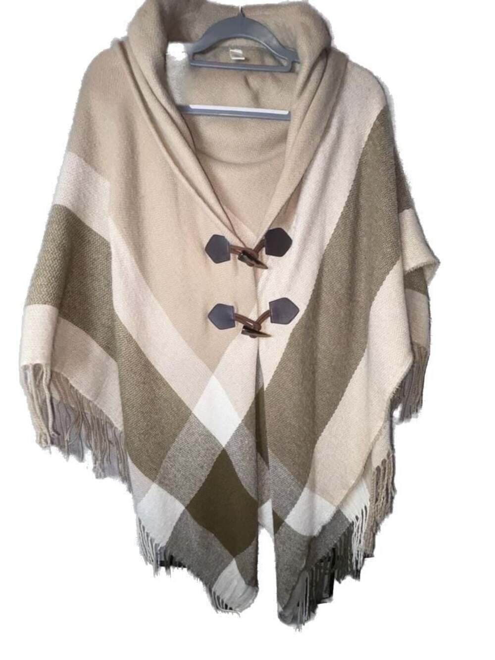 Accessory Street New York Plaid Toggle Poncho Wrap